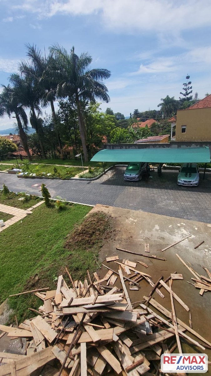 Leasehold image 3